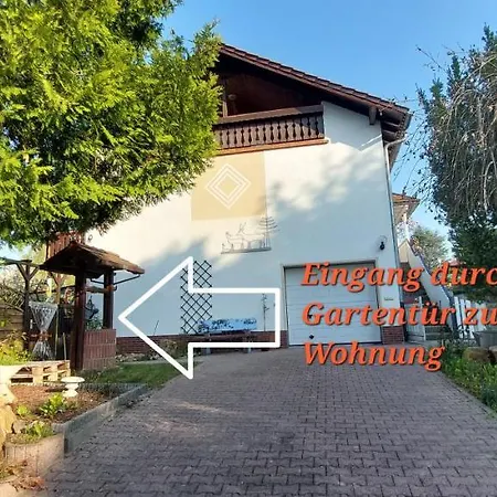Tolle Untergeschoss-wohnung Fuer Bis Zu 5 Personen Mit Grossem Garten Und Terrasse *